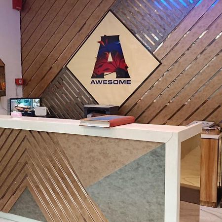 Hotel Awesome International نيودلهي المظهر الخارجي الصورة